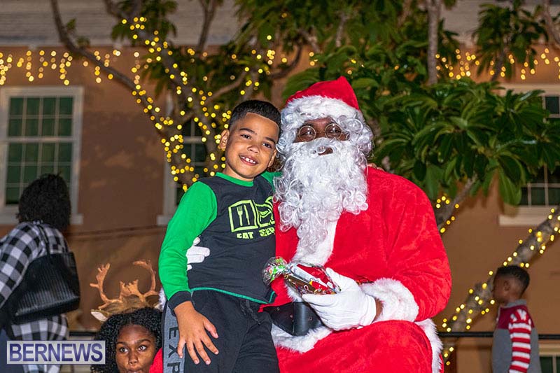 Santa Comes To St George's Bermuda December 4, 2022_80