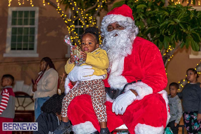 Santa Comes To St George's Bermuda December 4, 2022_84