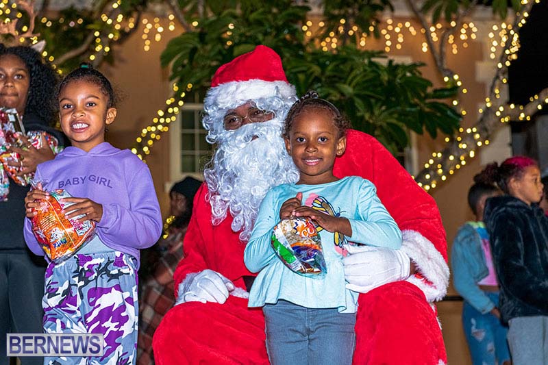 Santa Comes To St George's Bermuda December 4, 2022_94