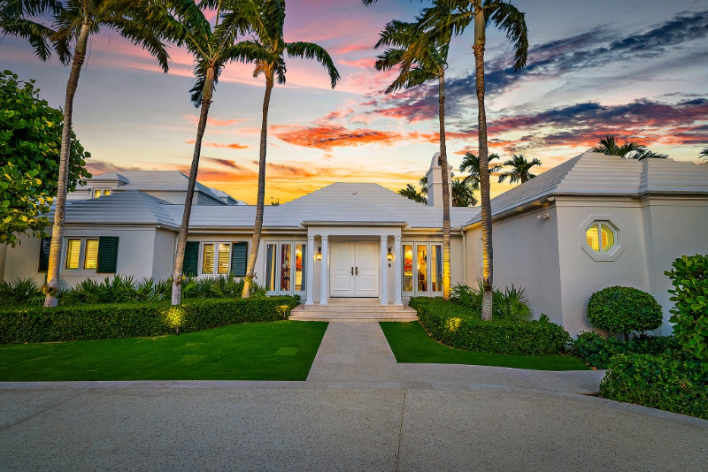 Bermuda-Style Residence Listed For $39M In Florida May 2023_1