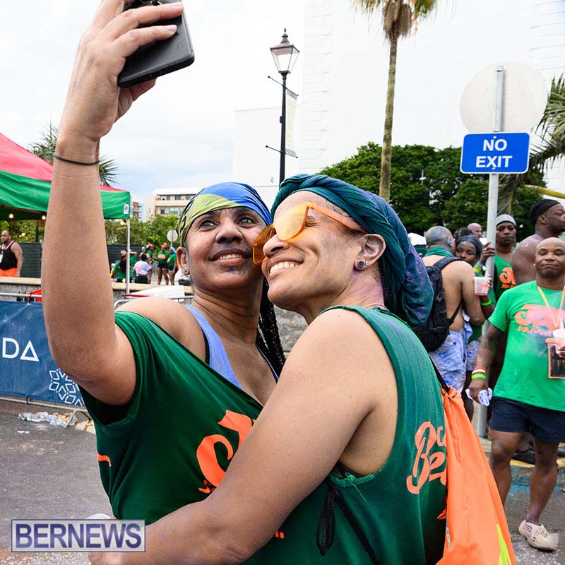 Carnival in Bermuda Jouvert at City Hall June 2023 AW_109