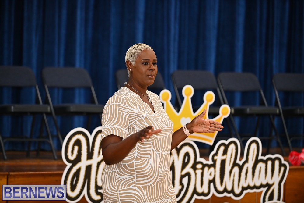 Dr. Dorothy Matthews-Paynter celebrates her 100th birthday  bermuda AW 2022 (25)