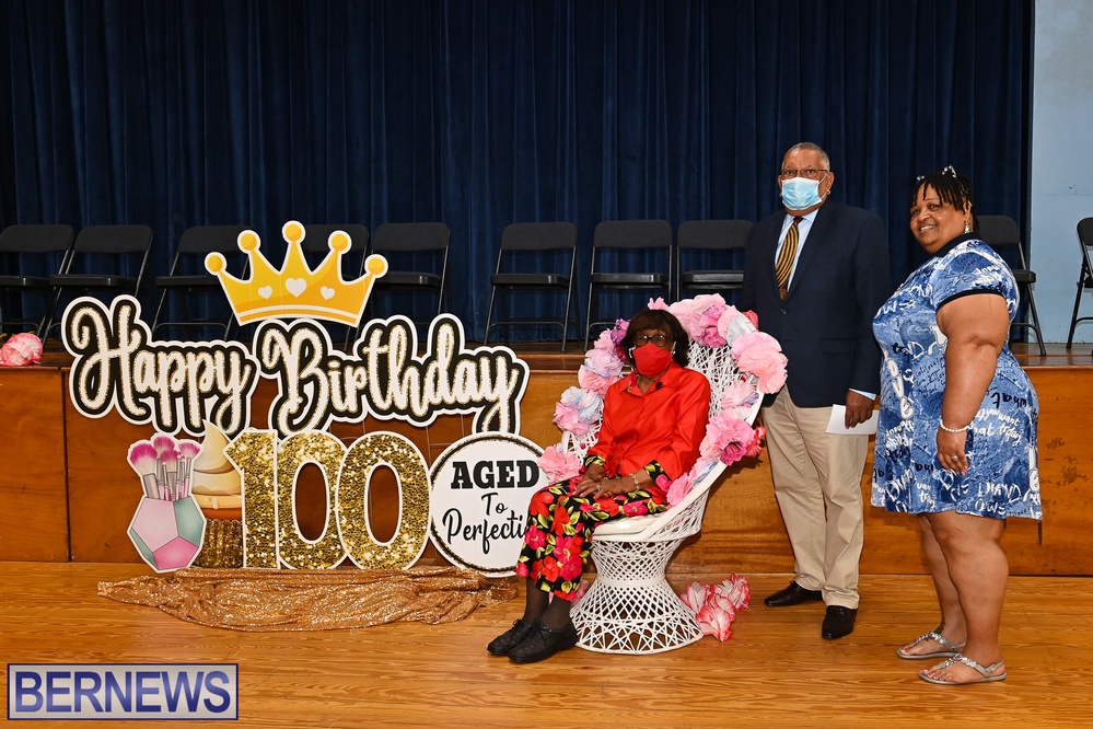 Dr. Dorothy Matthews-Paynter celebrates her 100th birthday  bermuda AW 2022 (26)