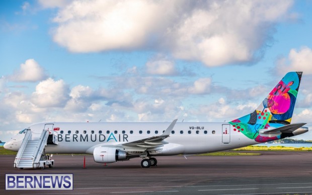 BermudAir airline aircraft in Bermuda Island airport Aug 2023 JS (4)