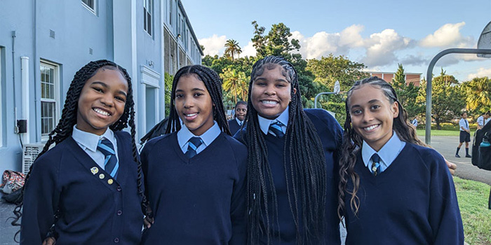 Photos: First Day Back At Warwick Academy - Bernews