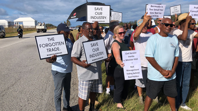 Protest On Kindley Field Bermuda Sept 2023 (4)