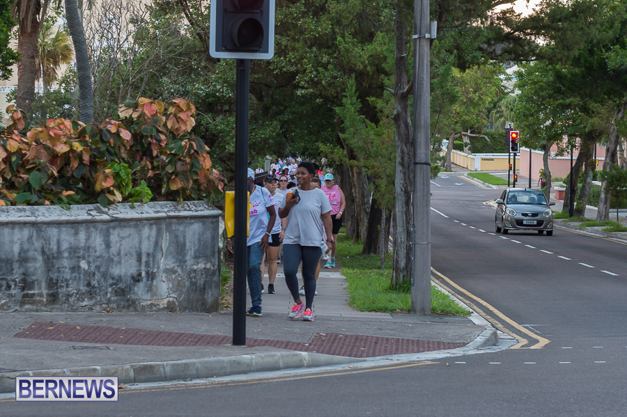 BF&M Breast Cancer Awareness Walk Bermuda Oct 2022 JM (13)