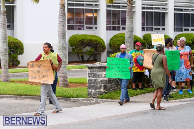 Protest at BELCO Bermuda Oct 9 2023 (8)