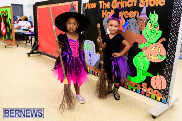 Tree Tops II Preschool Bermuda Halloween kids parade October 2023 AW (46)
