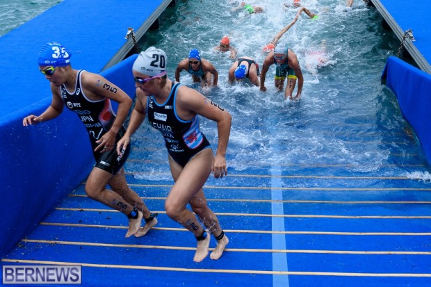 2022 Bermuda WTCS Triathlon elite women AW (124)