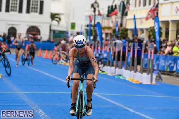 2022 Bermuda WTCS Triathlon elite women AW (157)