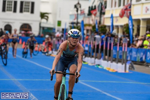 2022 Bermuda WTCS Triathlon elite women AW (158)