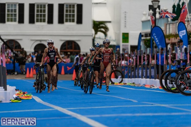 2022 Bermuda WTCS Triathlon elite women AW (205)