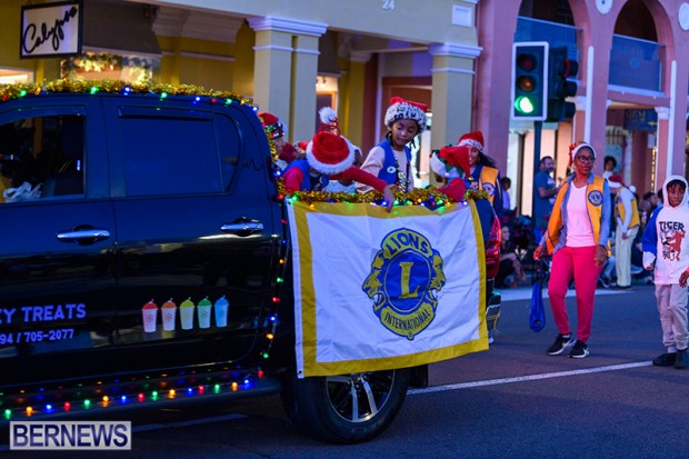 MarketPlace  Christmas Parade Bermuda December 3, 2023 (20)
