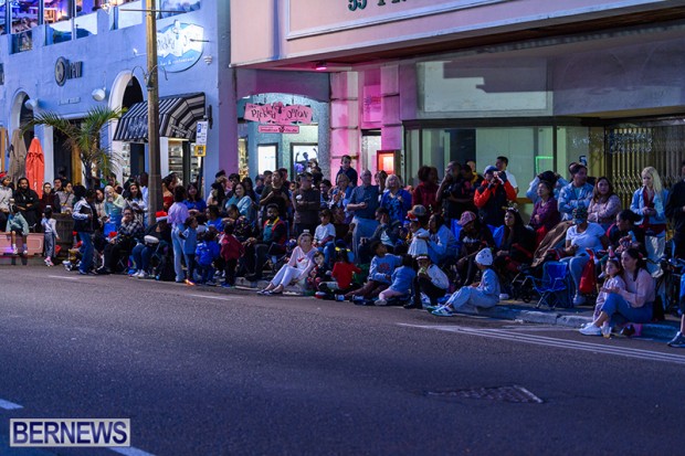 MarketPlace  Christmas Parade Bermuda December 3, 2023 (25)