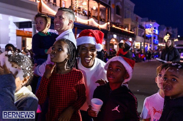 MarketPlace  Christmas Parade Bermuda December 3, 2023 (42)