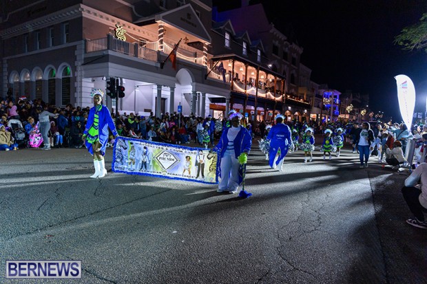 MarketPlace  Christmas Parade Bermuda December 3, 2023 (71)