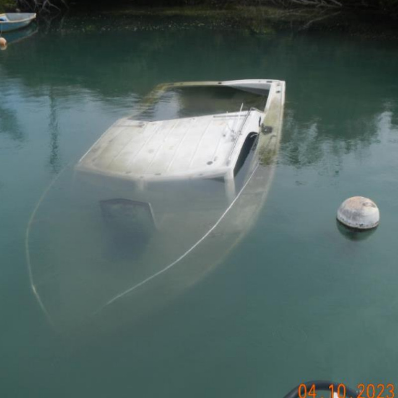 Abandoned Boat Bermuda Sept 2023_24