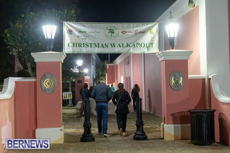 BNT Christmas Walkabout St Georges Bermuda December 2023 DF_2
