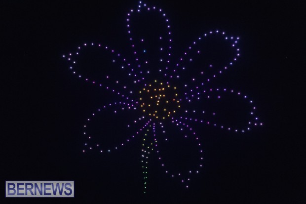 Drone show at Bermuda Christmas Boat Parade 2024 AW -145 (13)