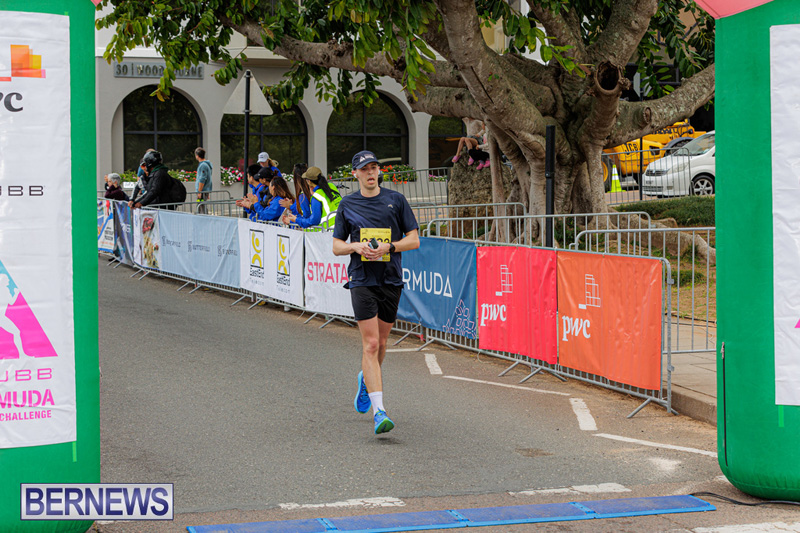 PwC Marathon Finish Jan 19 2025 DF-148