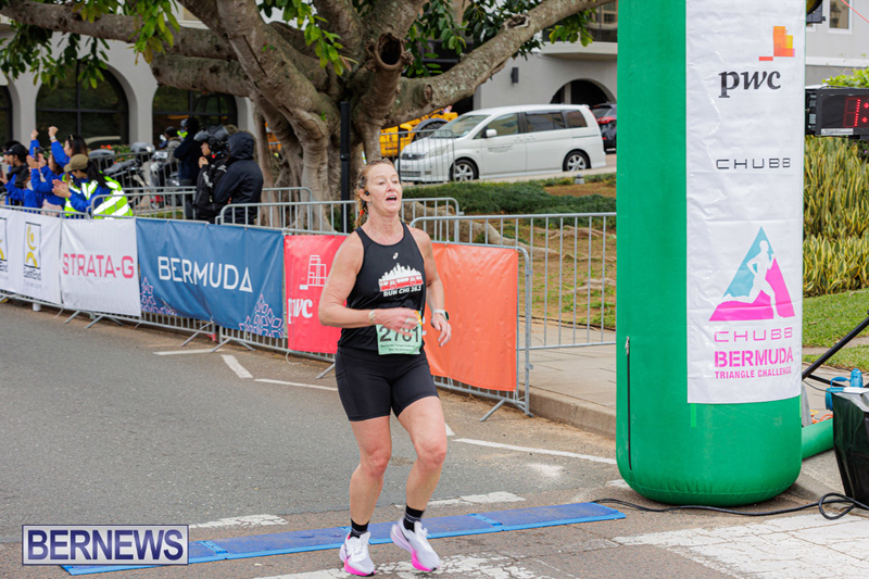 PwC Marathon Finish Jan 19 2025 DF-210