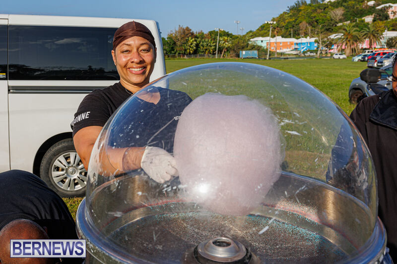 Charitable Kites For Kids Event Bermuda April 2025 (20)