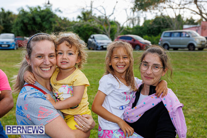 Charitable Kites For Kids Event Bermuda April 2025 (26)