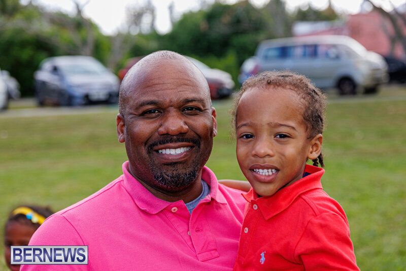 Charitable Kites For Kids Event Bermuda April 2025 (27)