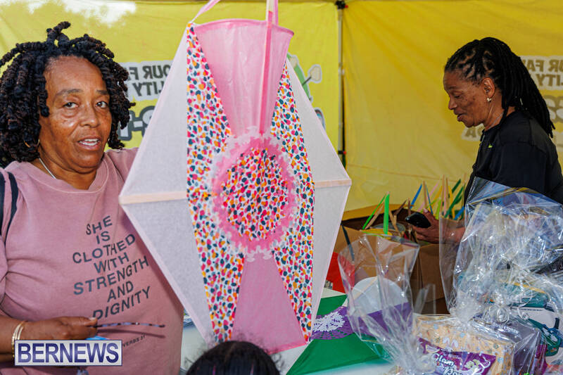 Charitable Kites For Kids Event Bermuda April 2025 (47)