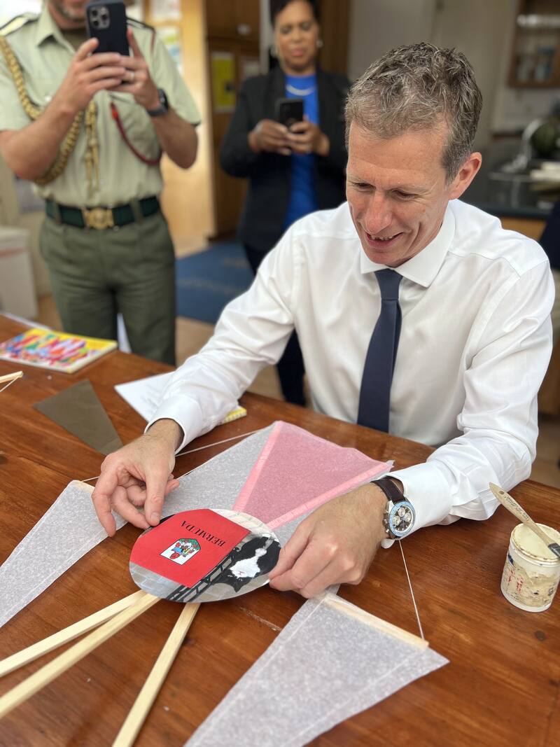 Chatmore Students & Governor Andrew Murdoch Bermuda April 2025 (5)