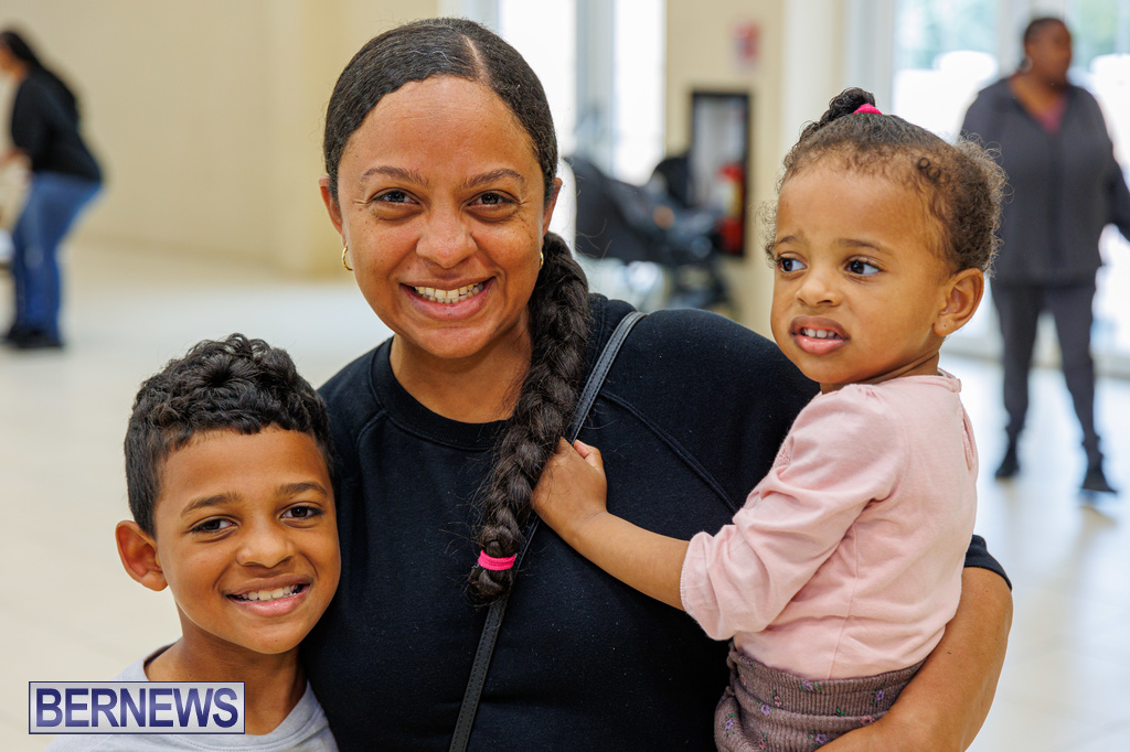 Easter Eggstravaganza Bermuda Apr 5 2025 DF-43