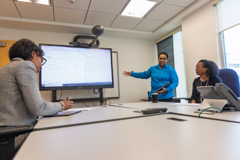 minister-lightbourne-land-title-registry-03