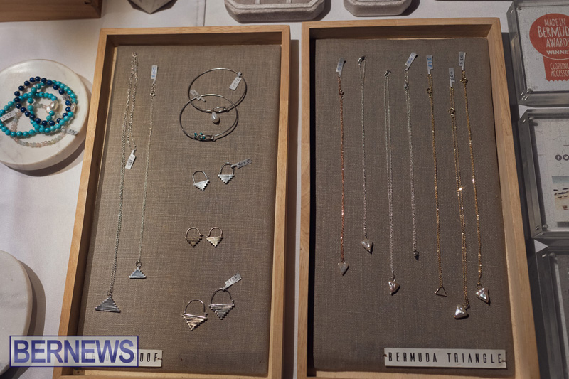 Fashion Fusion Bermuda meets France Bermuda May 30, 2025 AW-109