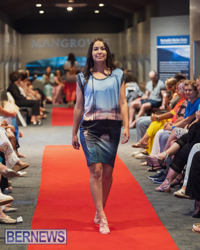 Fashion Fusion Bermudas meets France Bermuda May 30, 2025 AW-158