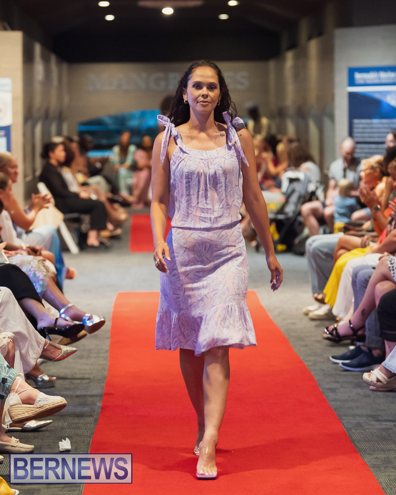 Fashion Fusion Bermudas meets France Bermuda May 30, 2025 AW-199