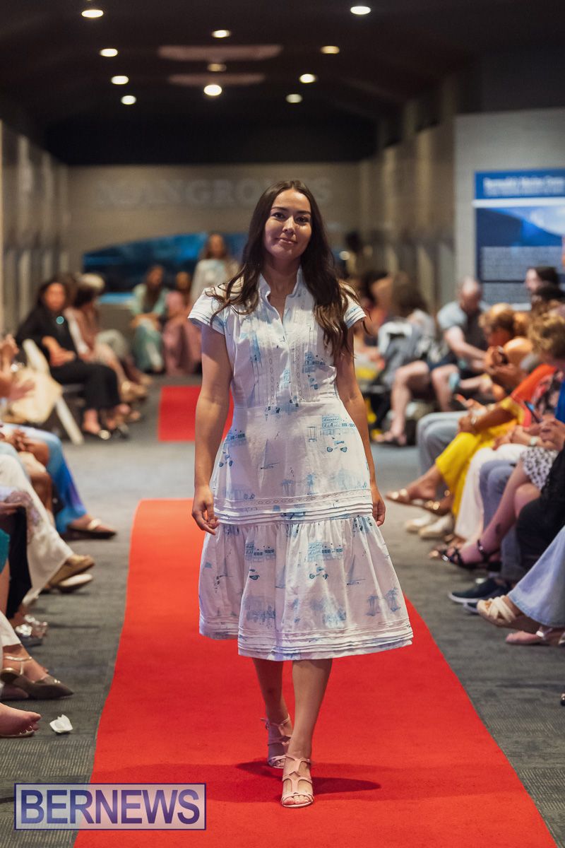 Fashion Fusion Bermudas meets France Bermuda May 30, 2025 AW-213