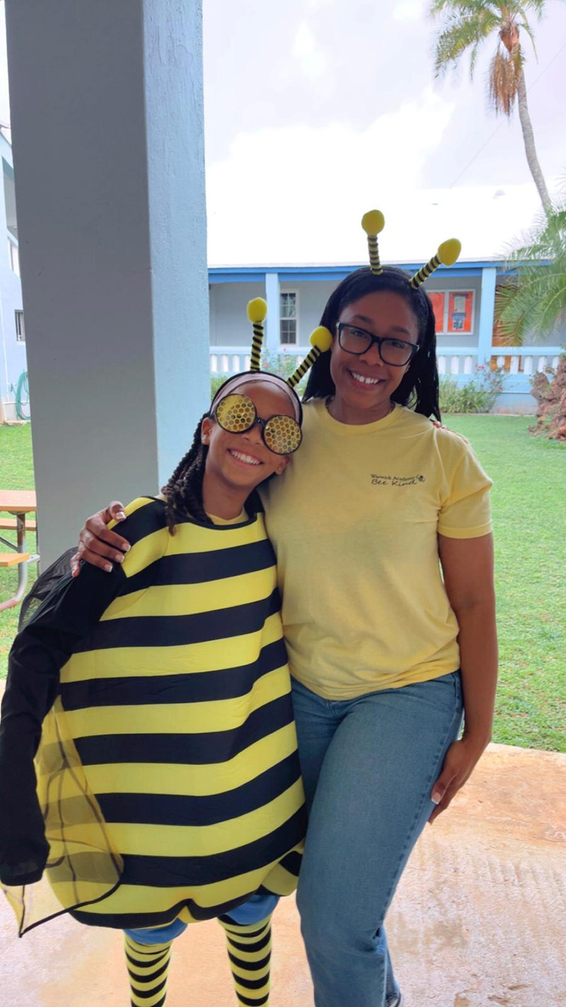 Warwick Academy WellBEEing Mental Health Drive By Wave By Bermuda May 2025 (12)