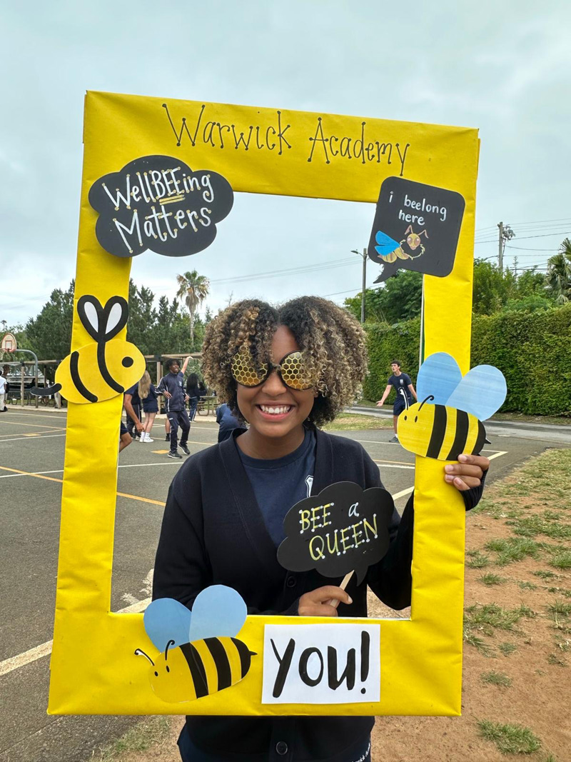 Warwick Academy WellBEEing Mental Health Drive By Wave By Bermuda May 2025 (27)