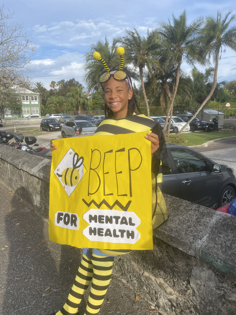 Warwick Academy WellBEEing Mental Health Drive By Wave By Bermuda May 2025 (34)