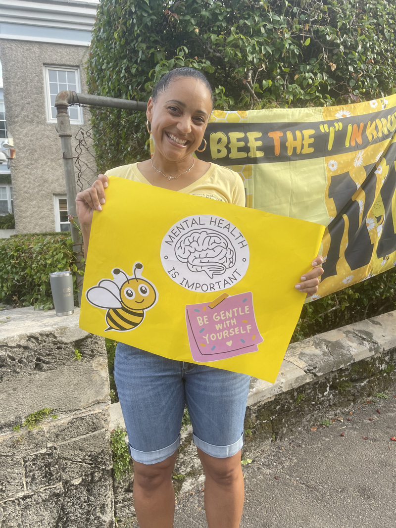 Warwick Academy WellBEEing Mental Health Drive By Wave By Bermuda May 2025 (50)