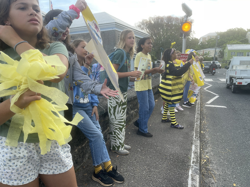 Warwick Academy WellBEEing Mental Health Drive By Wave By Bermuda May 2025 (53)