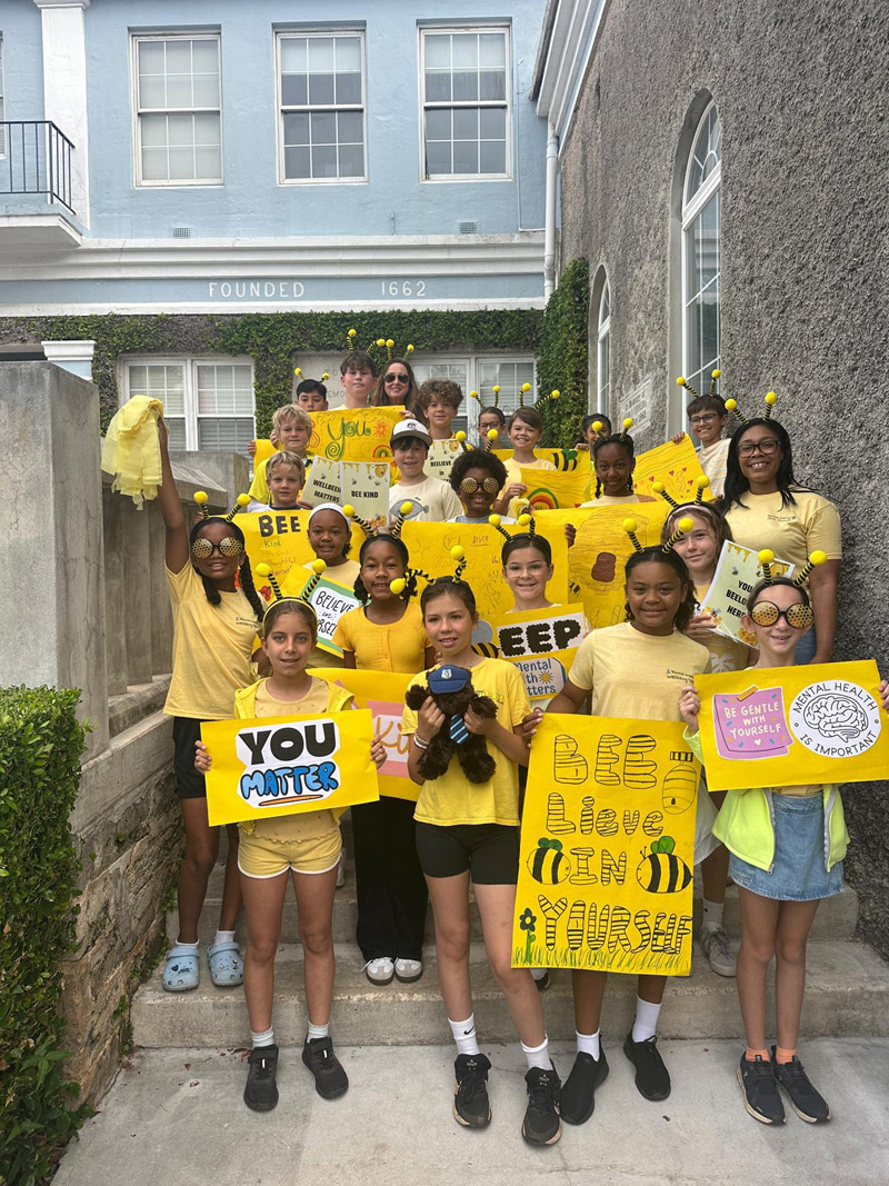 Warwick Academy WellBEEing Mental Health Drive By Wave By Bermuda May 2025 (56)