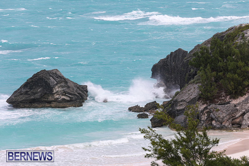 South Shore Waves Bermuda Aug 21 2025 DF-1