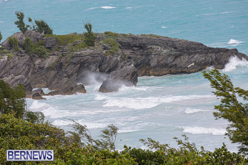 South Shore Waves Bermuda Aug 21 2025 DF-15