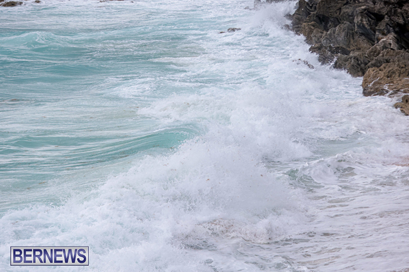 South Shore Waves Bermuda Aug 21 2025 DF-23