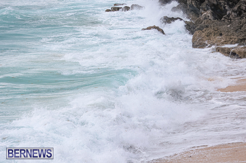 South Shore Waves Bermuda Aug 21 2025 DF-24