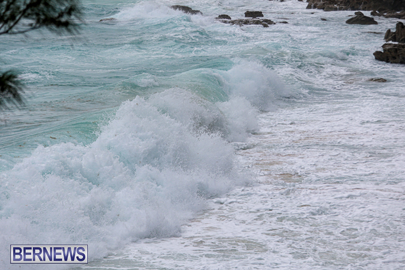 South Shore Waves Bermuda Aug 21 2025 DF-36