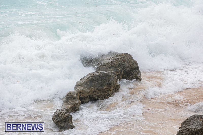 South Shore Waves Bermuda Aug 21 2025 DF-41