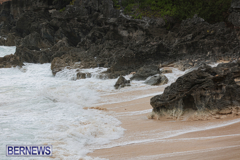 South Shore Waves Bermuda Aug 21 2025 DF-45